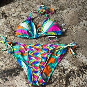 Trina Turk 2-pc reversible swimsuit size 10, like new condition worn once.